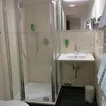 ホテル Inselhotel 3*