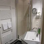 ホテル Inselhotel 3*