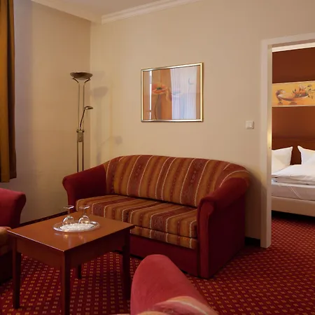 Отель Inselhotel 3*