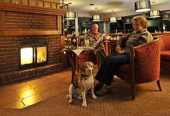 朗格奥岛屿酒店 3*