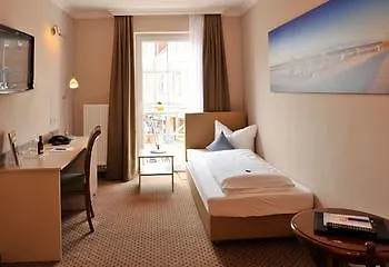 Hotel Inselhotel 3*