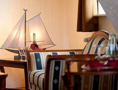 Отель Inselhotel 3*
